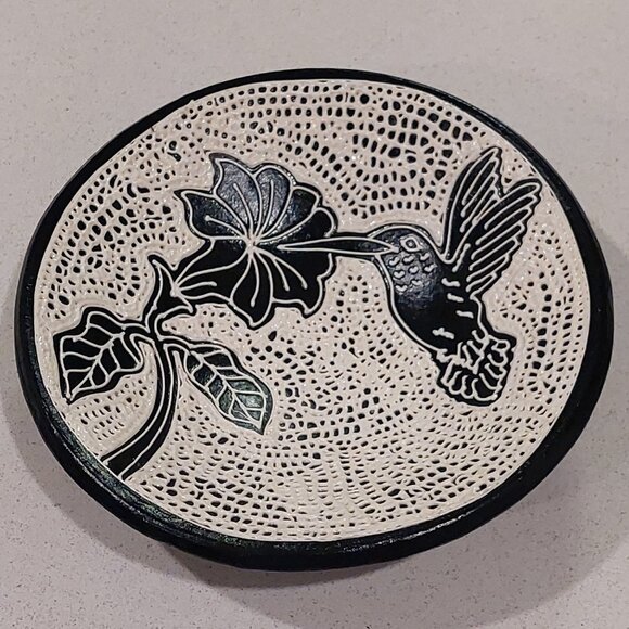 Unique Handcrafted Hummingbird Pottery Bowl - Picture 1 of 10